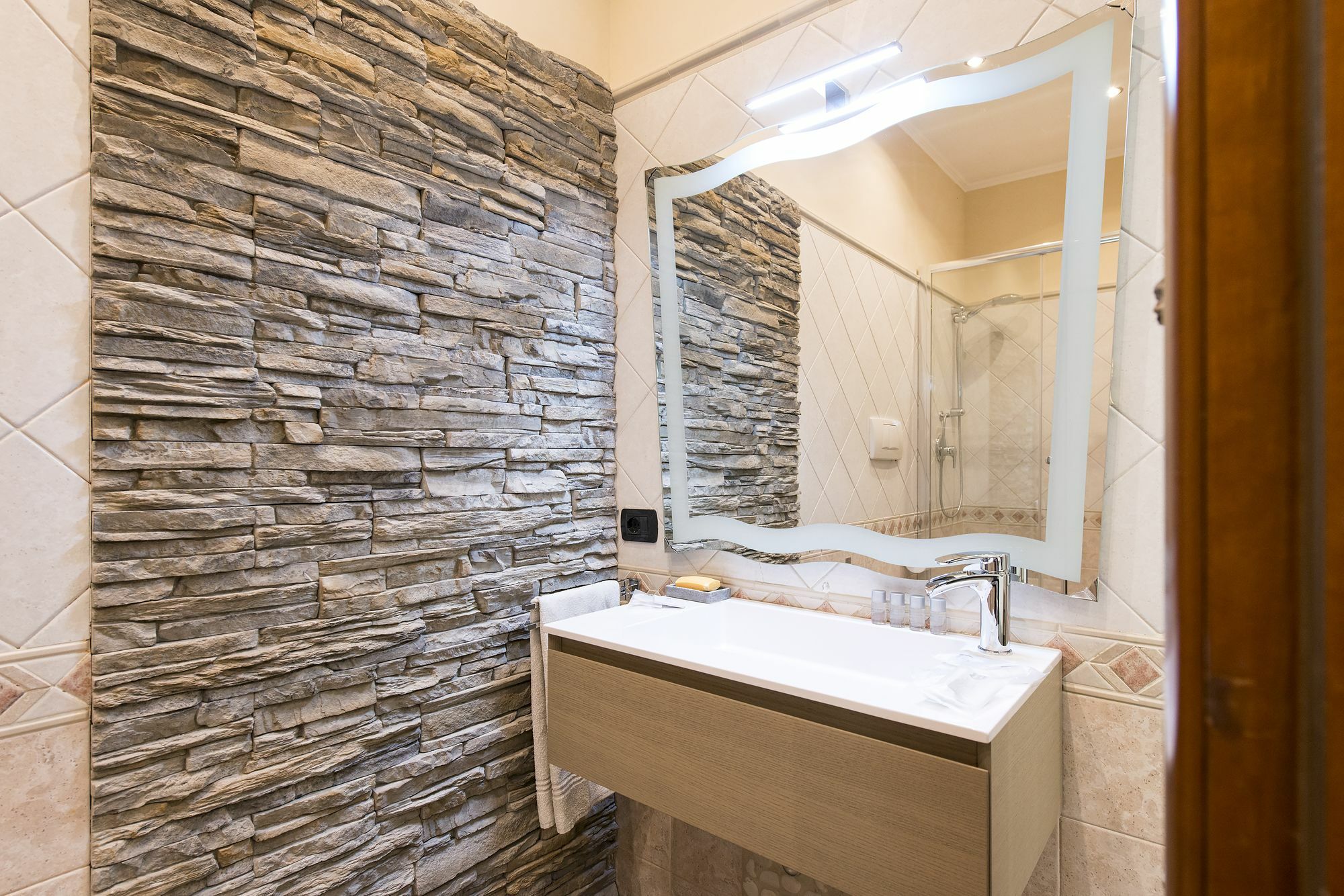 Lorenz Suites Trastevere Hill Рим Екстер'єр фото
